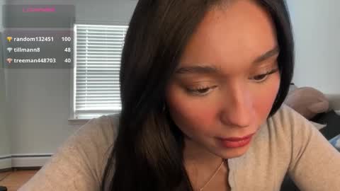 Snapshot of adriannarodriguez chatting on 01-05-26, 05:27 Adrianna online show from 01-05-26, 05:27