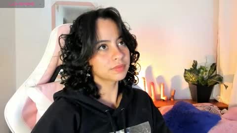 adrianny online show from 10-31-25, 02:45