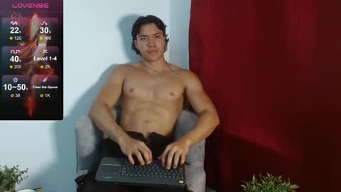 adriel_escalante online show from 09-14-25, 02:00