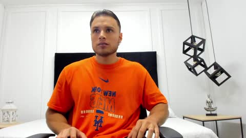 Snapshot of adrien_roche888 chatting on 02-05-25, 11:17 Adrein Roche online show from 02-05-25, 11:17