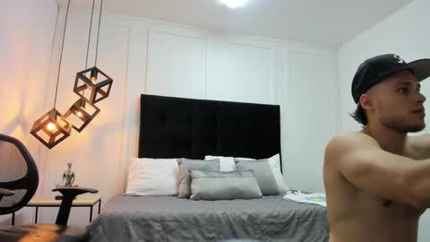 Snapshot of adrien_roche888 chatting on 02-27-25, 02:21 Adrein Roche online show from 02-27-25, 02:21