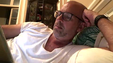 adrienfromparis online show from 05-13-26, 08:27