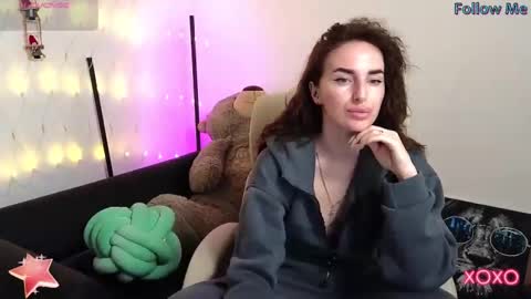 Adriana online show from 02-06-25, 06:29