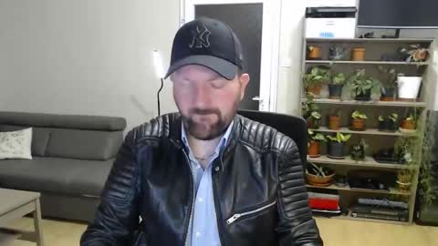 Snapshot of adultwebcamdatabase chatting on 02-01-26, 07:34 Felix84 online show from 02-01-26, 07:34