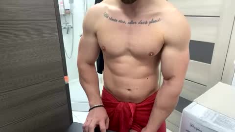 Snapshot of advp69 chatting on 05-01-26, 12:21 Mrrfitt online show from 05-01-26, 12:21