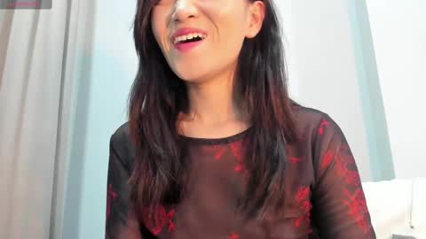 Snapshot of ae_nie chatting on 02-15-25, 02:22 Aenie online show from 02-15-25, 02:22