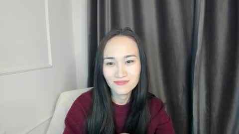 Snapshot of ae_nie chatting on 10-15-25, 12:27 Aenie online show from 10-15-25, 12:27