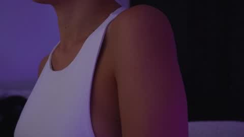 Snapshot of aelia_anara chatting on 07-26-26, 04:09 Aelia online show from 07-26-26, 04:09
