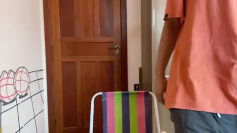 Luci online show from 09-08-25, 07:57