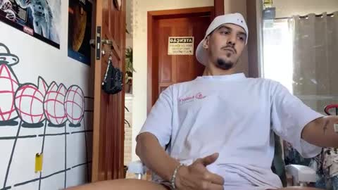 Luci online show from 11-11-25, 07:14