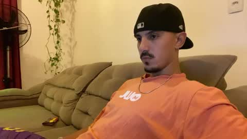 Luci online show from 04-23-26, 02:13