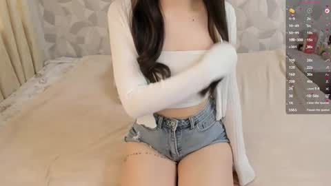 Snapshot of aeri_love chatting on 02-07-26, 04:16 Emi online show from 02-07-26, 04:16