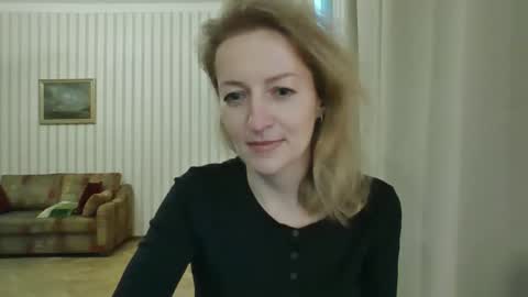 Snapshot of aeroliss chatting on 05-23-26, 05:06 aeroliss online show from 05-23-26, 05:06