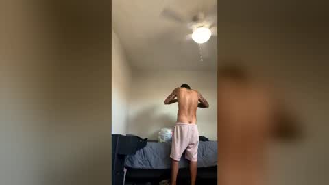 Snapshot of aescamillo chatting on 07-23-26, 04:05 aescamillo online show from 07-23-26, 04:05