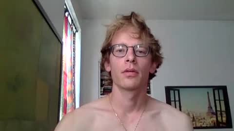 aesthetic form online show from 10-31-25, 04:41