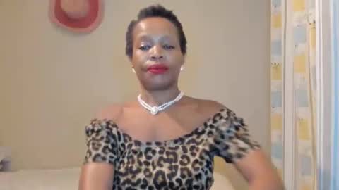 AfricanSquirtQueen online show from 01-18-26, 09:29