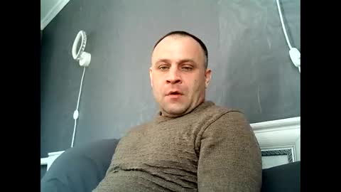 Sasha online show from 02-25-25, 08:47