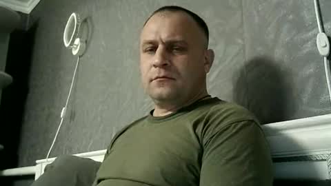 Sasha online show from 12-18-25, 07:42