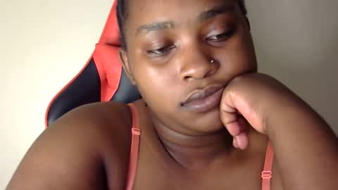 stella online show from 10-14-25, 03:18