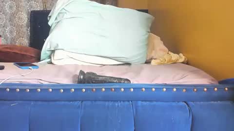 african_barbie25 online show from 10-13-25, 10:10