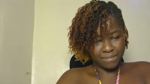 african_sluttygal online show from 11-11-25, 07:47