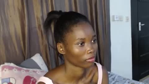 Snapshot of africana_slimqueen chatting on 07-19-26, 07:39 africana_slimqueen online show from 07-19-26, 07:39