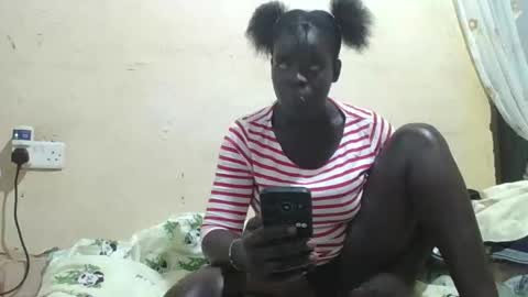 DIANA AKOTH OGUTU online show from 11-29-25, 08:23