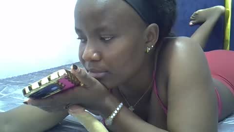 Snapshot of africanngirl chatting on 10-13-25, 09:31 africanngirl online show from 10-13-25, 09:31