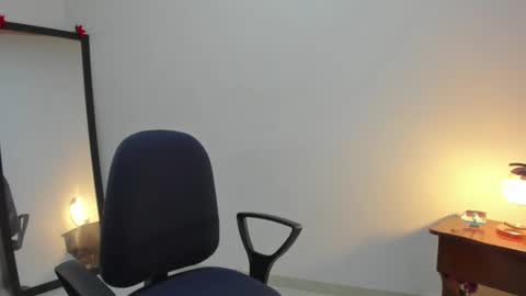 Lorena online show from 02-10-25, 02:16