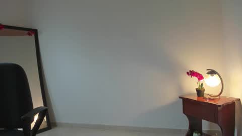 Snapshot of afrodita3123 chatting on 02-16-26, 02:02 Lorena online show from 02-16-26, 02:02