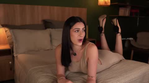 Snapshot of afrodita__25 chatting on 02-06-26, 10:13 Emma online show from 02-06-26, 10:13