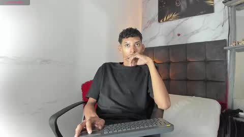 afrodita n ares online show from 11-21-25, 07:23