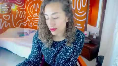 Snapshot of afrodita_solis chatting on 07-06-26, 07:05 afrodita_solis online show from 07-06-26, 07:05