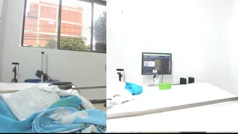 Snapshot of afroditacute16 chatting on 12-15-24, 08:04 afroditacute16 online show from 12-15-24, 08:04