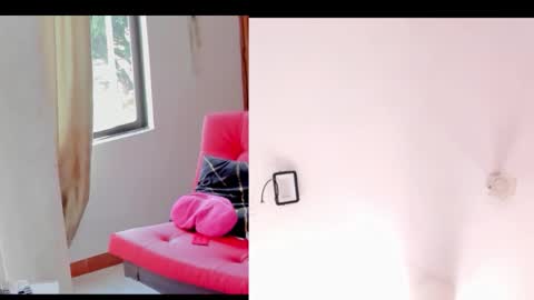 Snapshot of afroditacute16 chatting on 10-16-25, 06:42 afroditacute16 online show from 10-16-25, 06:42