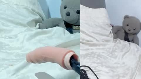 Snapshot of afroditacute16 chatting on 01-09-26, 10:11 afroditacute16 online show from 01-09-26, 10:11