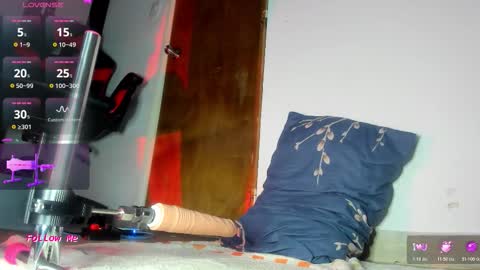 Snapshot of afroditadangelo chatting on 03-08-26, 06:28 ANGEL online show from 03-08-26, 06:28