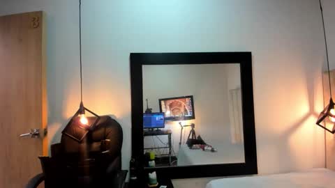 Afrodita online show from 11-16-25, 01:39