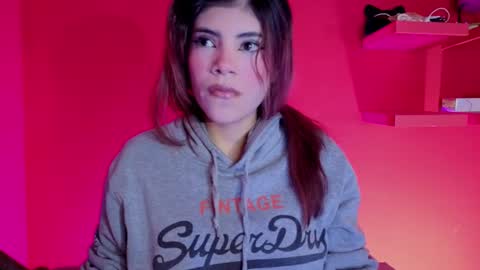 afroditamoore online show from 10-12-25, 05:01