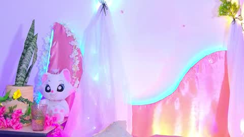 Snapshot of afroditemiller chatting on 11-12-25, 01:39 Afrodiremiller online show from 11-12-25, 01:39