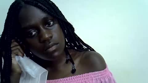 Snapshot of afronubians chatting on 02-19-25, 06:32 afronubians online show from 02-19-25, 06:32