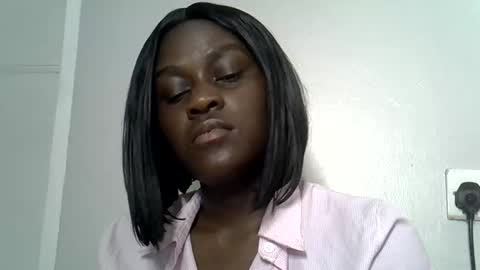 Snapshot of afronubians chatting on 09-24-25, 01:03 afronubians online show from 09-24-25, 01:03