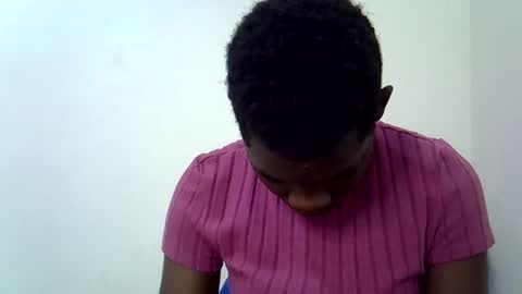 Snapshot of afronubians_ chatting on 01-24-25, 04:48 pink and josphen online show from 01-24-25, 04:48