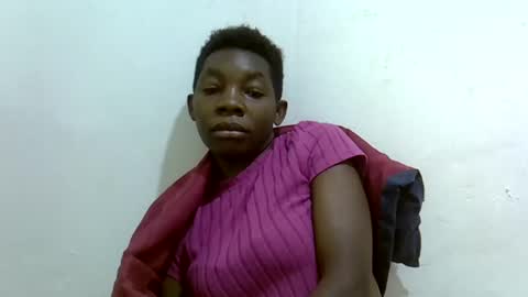 Snapshot of afronubians_ chatting on 01-25-25, 04:56 pink and josphen online show from 01-25-25, 04:56