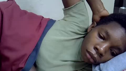 Snapshot of afronubians_ chatting on 01-27-25, 07:24 pink and josphen online show from 01-27-25, 07:24