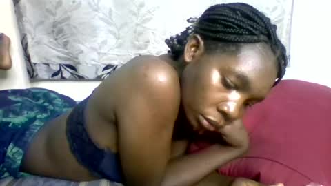 Snapshot of afronubians_ chatting on 02-02-25, 06:31 pink and josphen online show from 02-02-25, 06:31