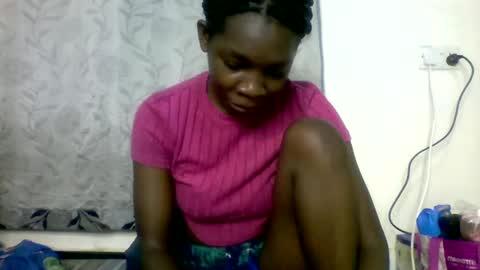 Snapshot of afronubians_ chatting on 02-07-25, 04:59 pink and josphen online show from 02-07-25, 04:59