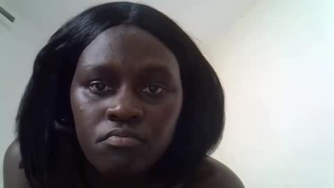 Snapshot of afronubians_ chatting on 05-13-26, 06:27 pink and josphen online show from 05-13-26, 06:27