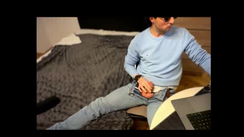 AfterTheRun online show from 03-26-26, 09:31