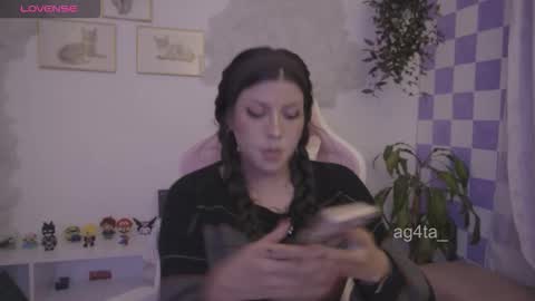 Agata online show from 10-27-25, 11:41